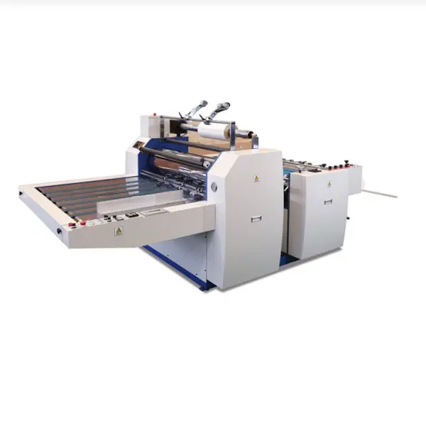 The difference between glueless laminator and pre-coated laminator